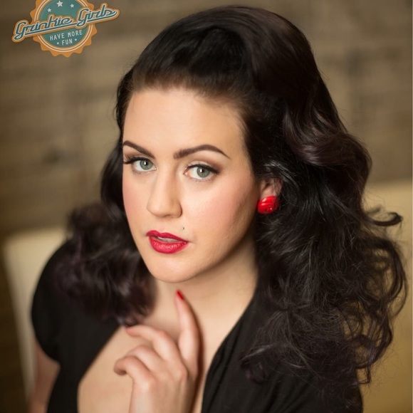 Meet your Posher, Blakely - Picture 2 of 2